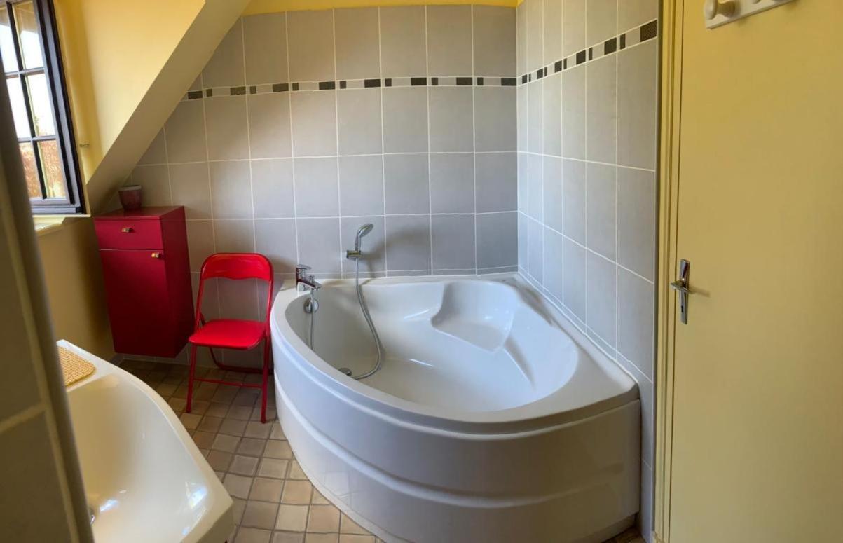 Chambre D'Hote Chez Maud Saint-Sauveur-Marville Экстерьер фото