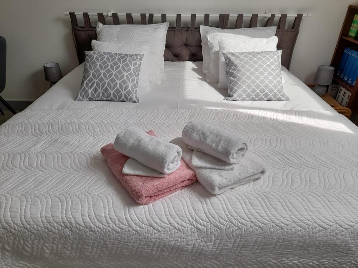 Chambre D'Hote Chez Maud Saint-Sauveur-Marville Экстерьер фото